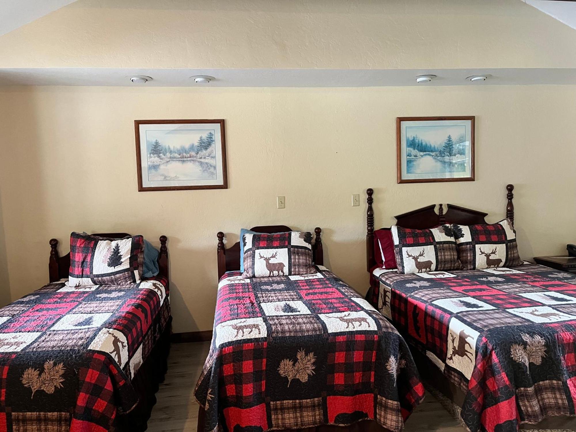 Dean Creek Resort Redway Zewnętrze zdjęcie